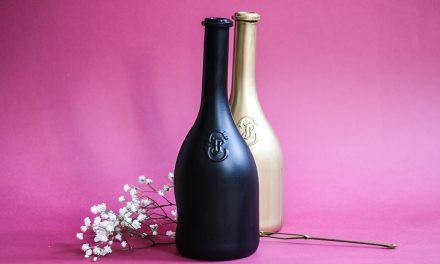 DIY Transforme ta bouteille de vin en vase