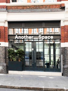 Another space salle sport Londres London Training Covent Garden HIIT cycling training yoga premium